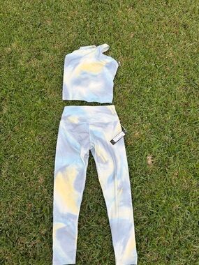 Interval FlowHeather Sculpt Tie Dye Active Set Large Leggings + Flare Tank NWT